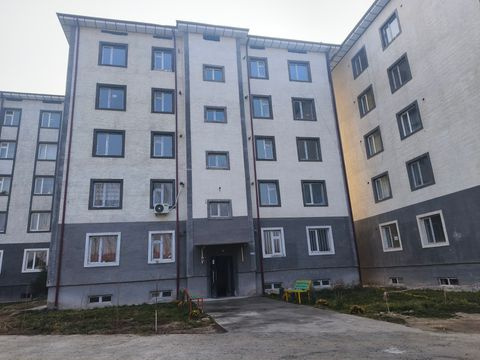 Ko'p qavatli uydagi xonadon