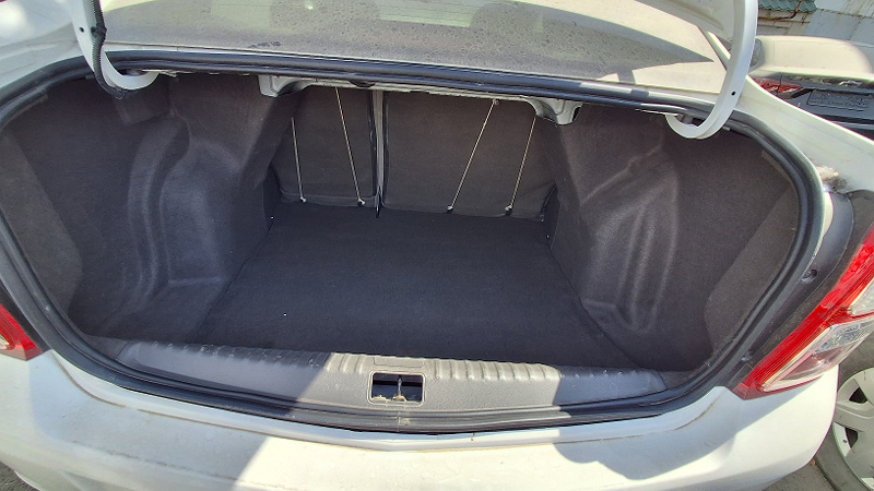Фото лота: CHEVROLET COBALT, фото 4 из 12
