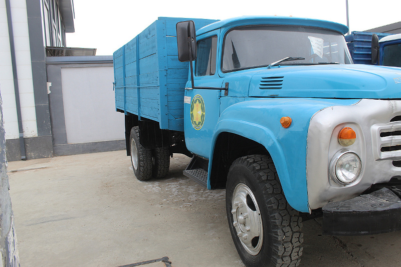Фото лота: Грузовой автомобиль, фото 3 из 7