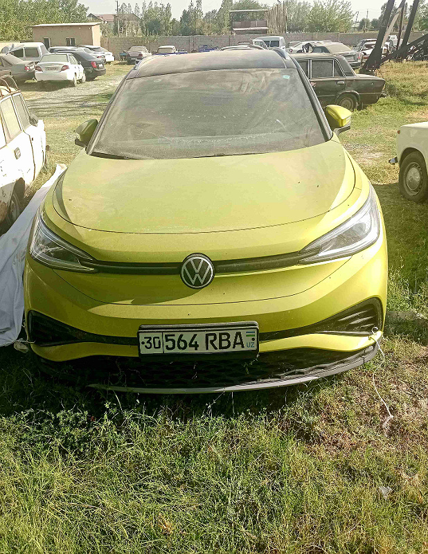 Фото лота: VOLSKWAGEN ID4 X PURE +, фото 1 из 12