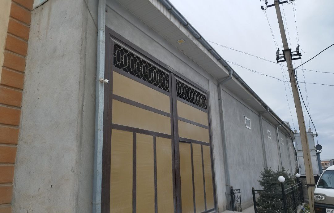 Poyabzal ishlab chiqarish sexi va yordamchi binolar