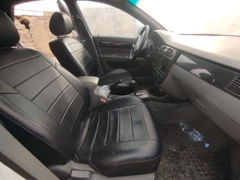 Фото лота: CHEVROLET LACETTI, фото 5 из 10