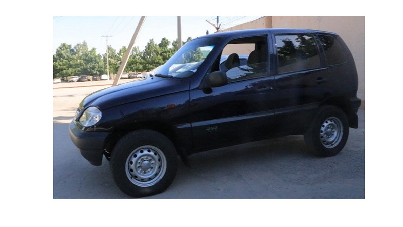 Фото лота: CHEVROLET NIVA 21230L, фото 3 из 4