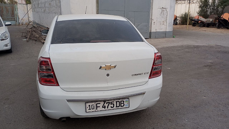 Фото лота: CHEVROLET COBALT, фото 7 из 11