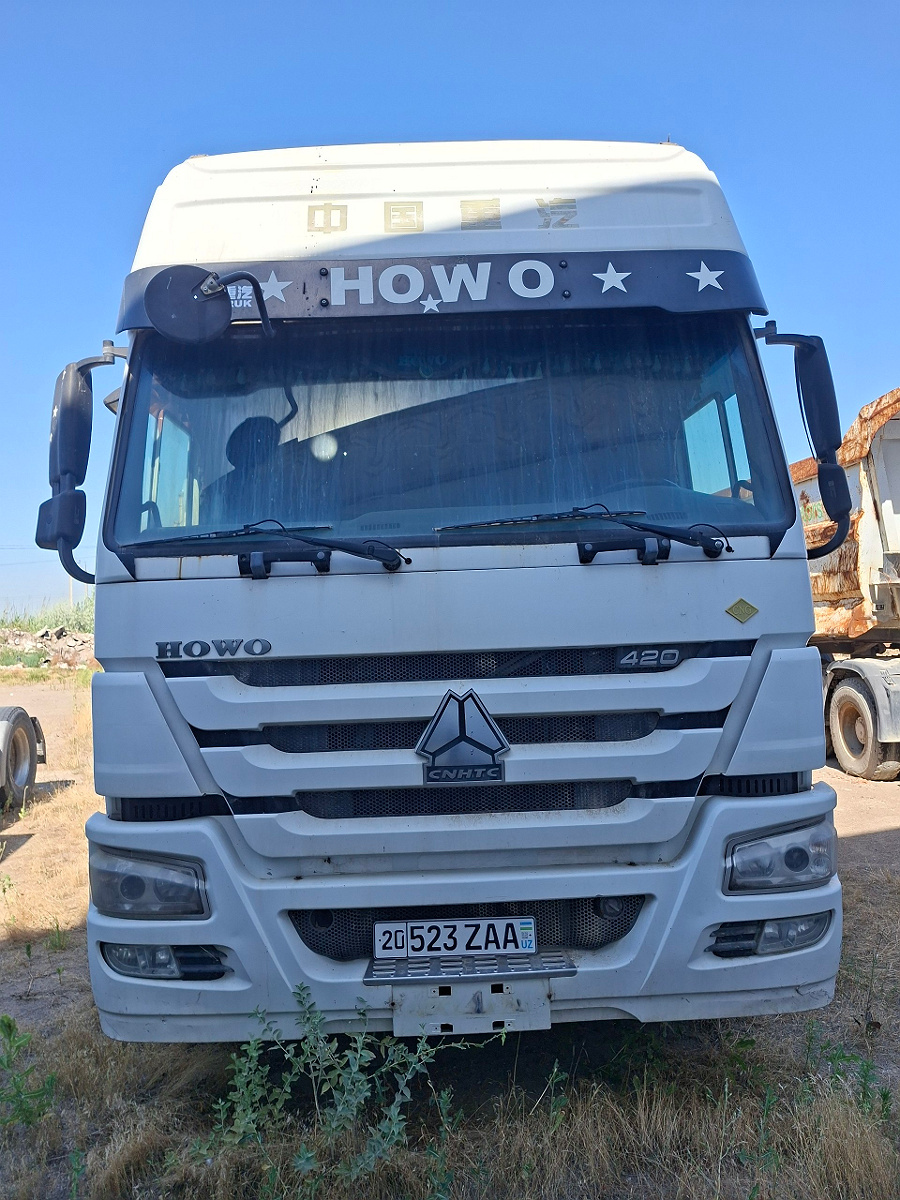 HOWO/SUNHUNK