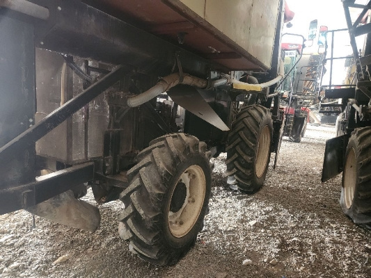 Фото лота: Traktor / Paxta terish mashinasi, фото 2 из 6