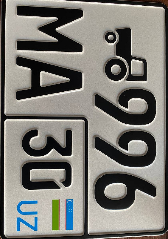 Фото лота: Traktor TTZ-100HC, фото 5 из 5