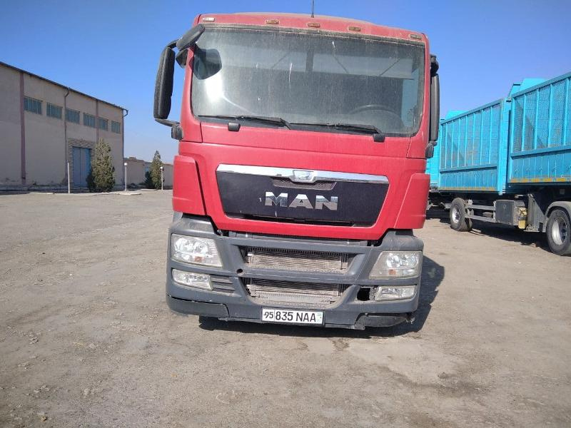 Фото лота: 1).MAN TGS 26.400 6x4 BLS, 2). MAKINSAN, 3). MAKINSAN, фото 7 из 9