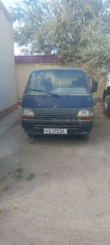 Фото лота: TOYoTA HIACE, фото 1 из 7