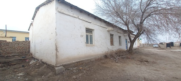 Oyna va MDF eshiklar ishlab chiqarish binosi
