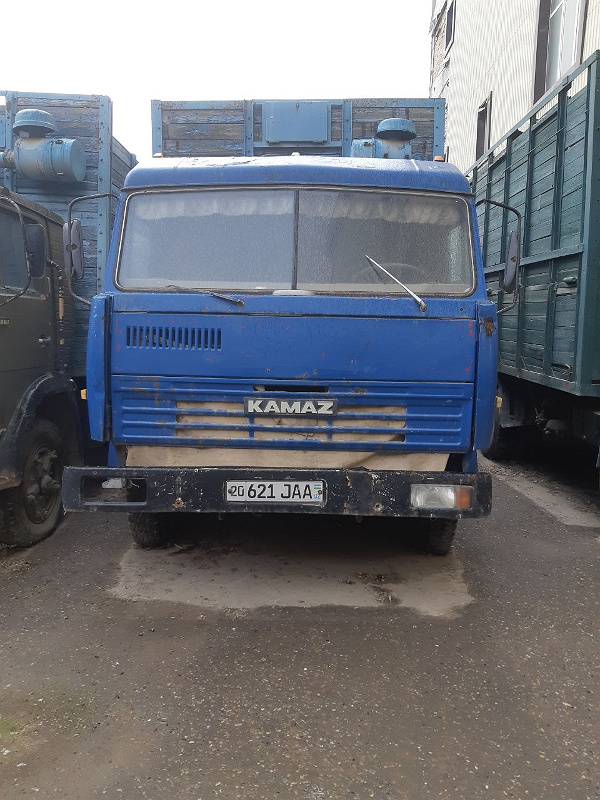 Фото лота: KAMAZ 53215, фото 1 из 6