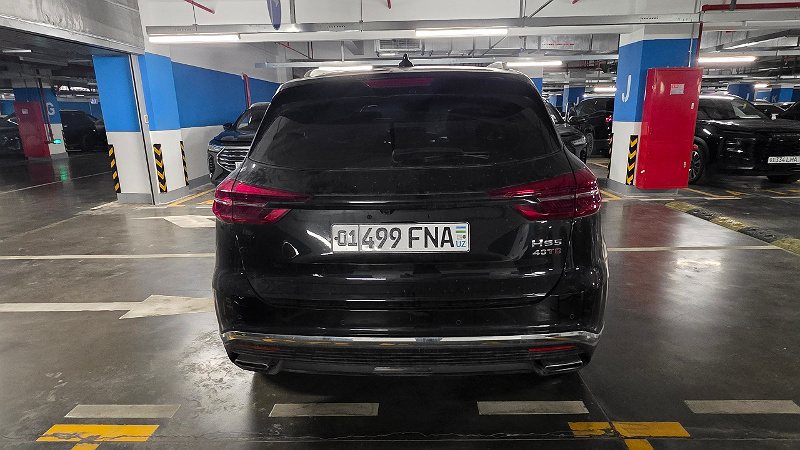 Фото лота: HONGQI HS5 FLAG FWD 2.0 TURBO, фото 3 из 6