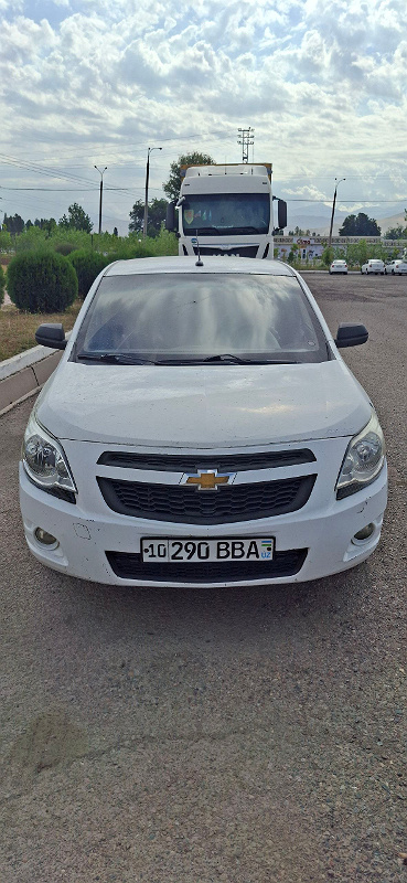 Фото лота: CHEVROLET COBALT, фото 1 из 6