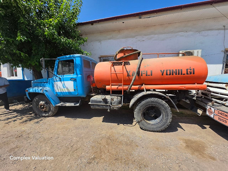 Фото лота: GAZ 3307 20237EAA, фото 2 из 5