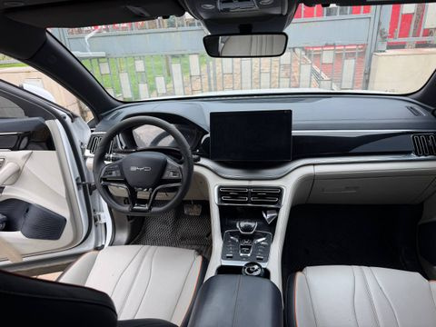Фото лота: BYD SONG PLUS DMI 110KM COMFORT, фото 7 из 12