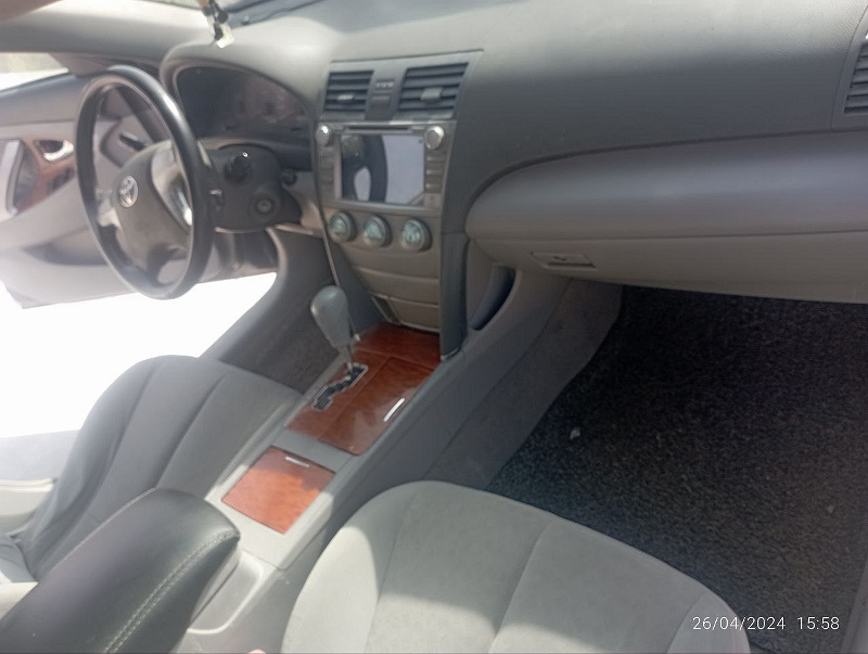 Фото лота: TOYOTA CAMRY, фото 8 из 9