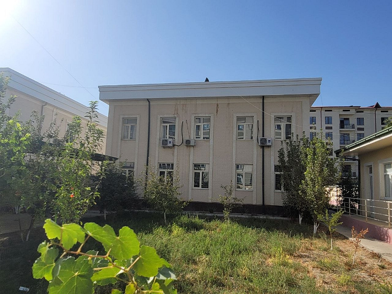 Фото лота: Нежилое здание, фото 1 из 8