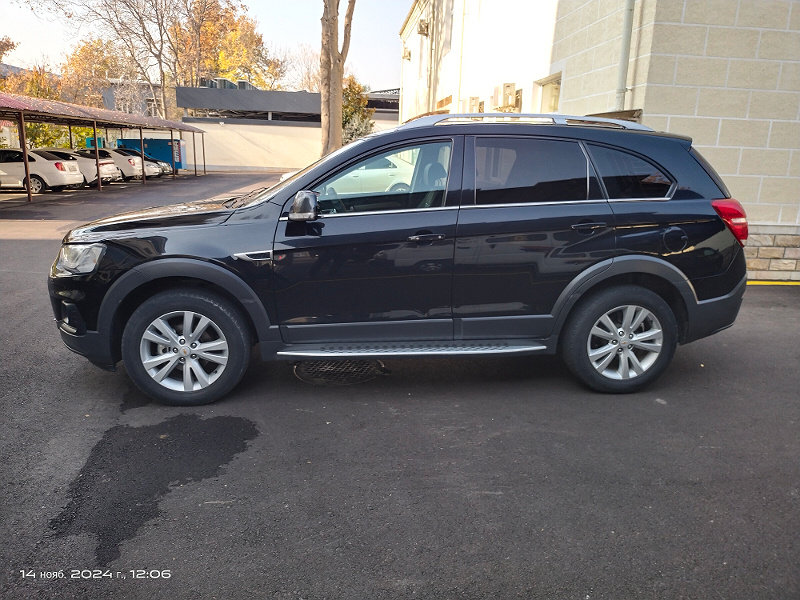 Фото лота: Chevrolet Captiva, фото 5 из 9