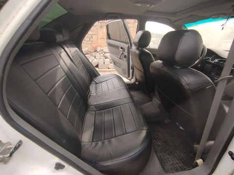 Фото лота: CHEVROLET LACETTI, фото 6 из 10