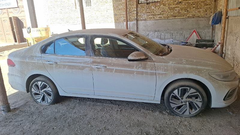Фото лота: VOLKSWAGEN BORA, фото 12 из 13