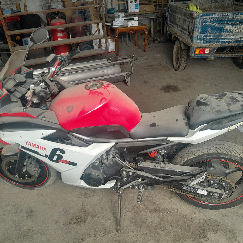 Фото лота: Yamaha R6, фото 1 из 8