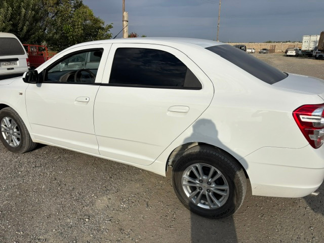 Фото лота: CHEVROLET COBALT, фото 9 из 13
