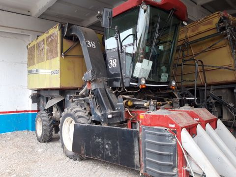 Фото лота: Traktor / Paxta terish mashinasi, фото 2 из 8