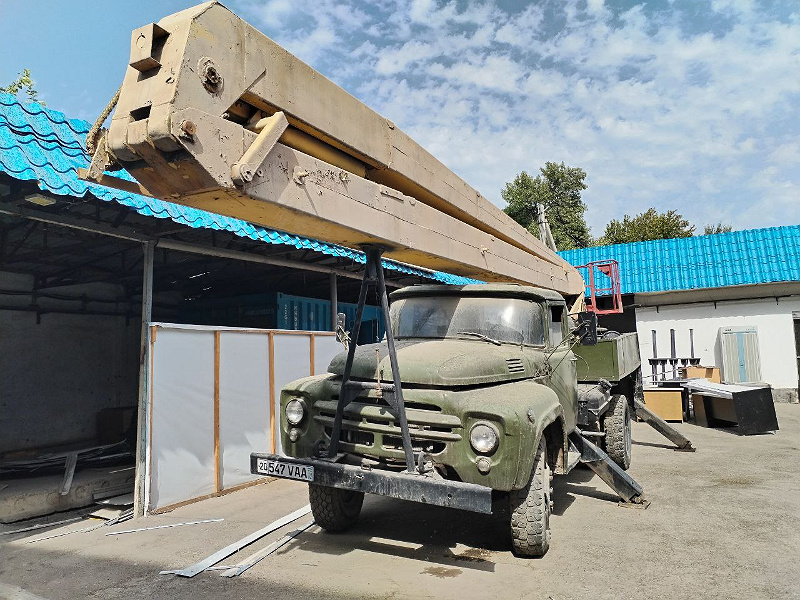Фото лота: ZIL 130 BC22MC, фото 1 из 8