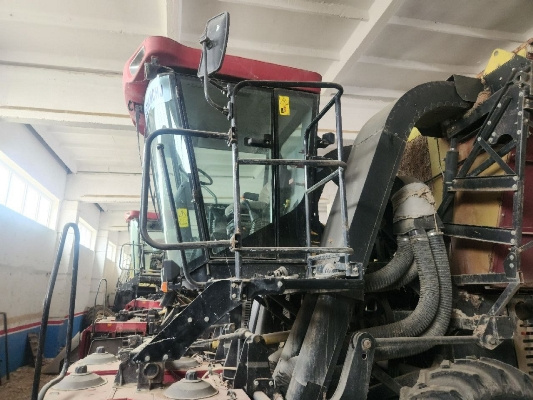 Фото лота: Traktor / Paxta terish mashinasi, фото 2 из 7