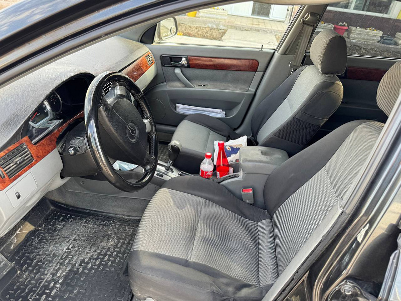 Фото лота: Chevrolet lacetti, фото 8 из 11