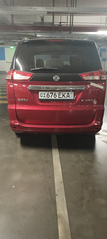 Фото лота: DONGFENG GLORY 330S, фото 9 из 11