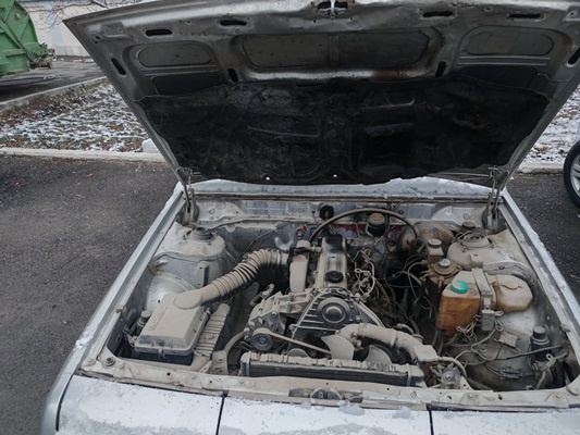 Фото лота: MAZDA 929, фото 4 из 9