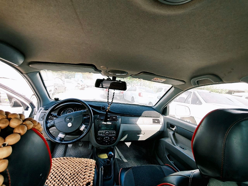 Фото лота: UZ AVTO MOTORS LASETTI L COMFORT, фото 6 из 14