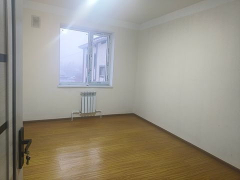 Фото лота: Квартира в многоэтажном доме, фото 4 из 7