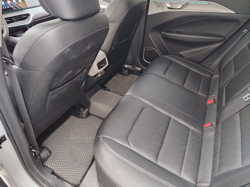 Фото лота: GEELY GEOMETRY C550 HQ7003BEV04, фото 4 из 12