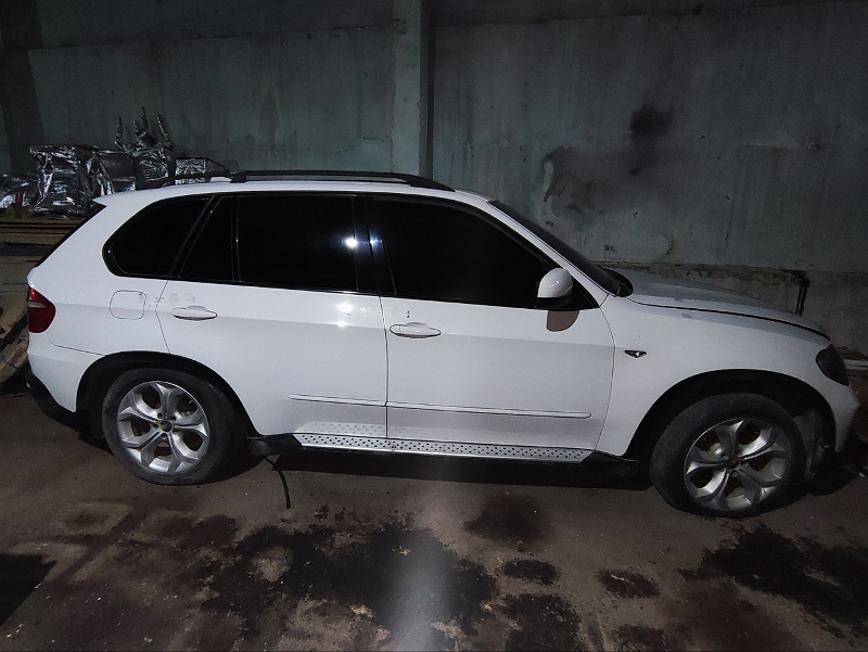 Фото лота: BMW X5, фото 11 из 14