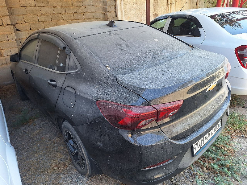 Фото лота: CHEVROLET ONIX, фото 4 из 7