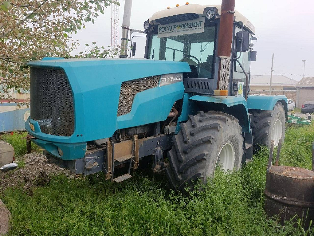 Traktor BTZ-254 K.20