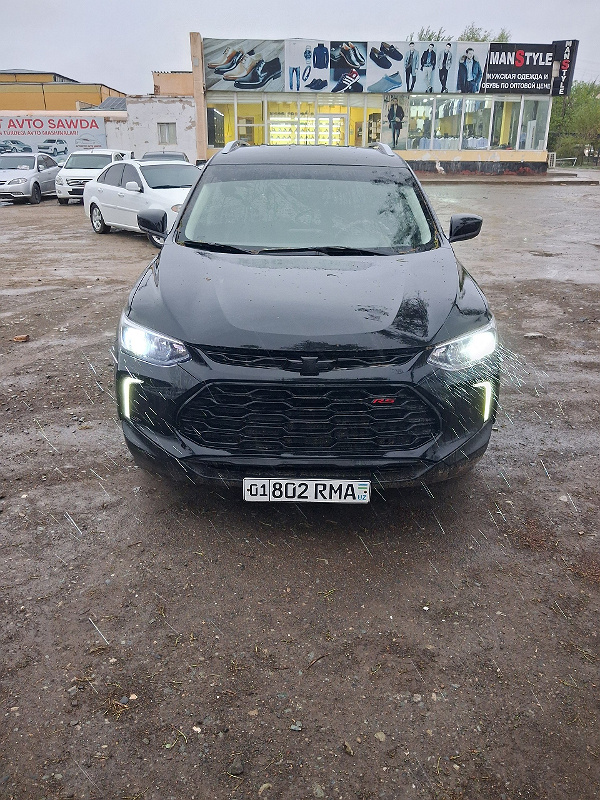 Фото лота: CHEVROLET TRACKER-2, фото 1 из 6