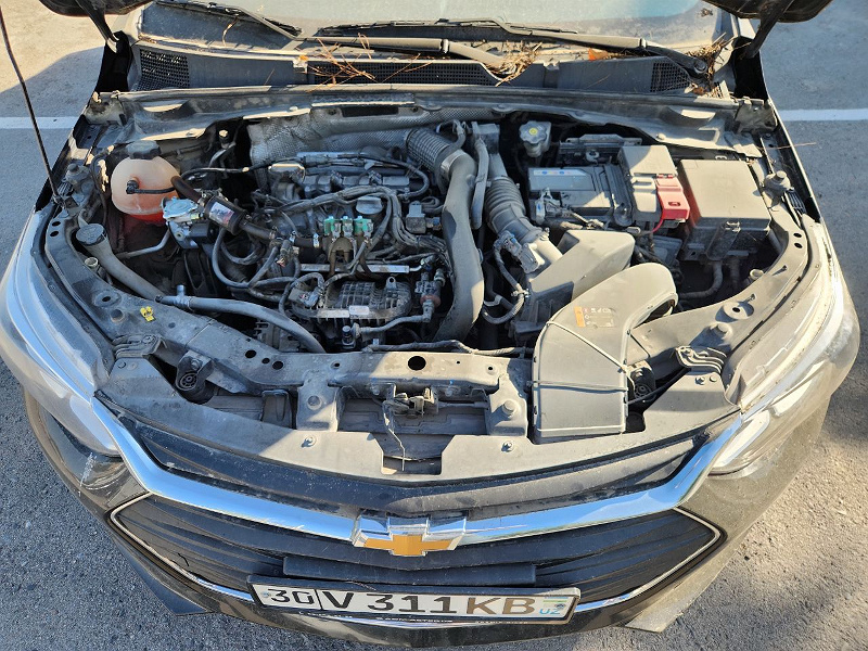 Фото лота: CHEVROLET ONIX, фото 10 из 14