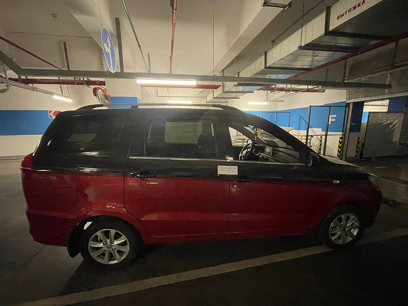 Фото лота: DONGFENG GLORY 330S DXK6440AFF, фото 2 из 8