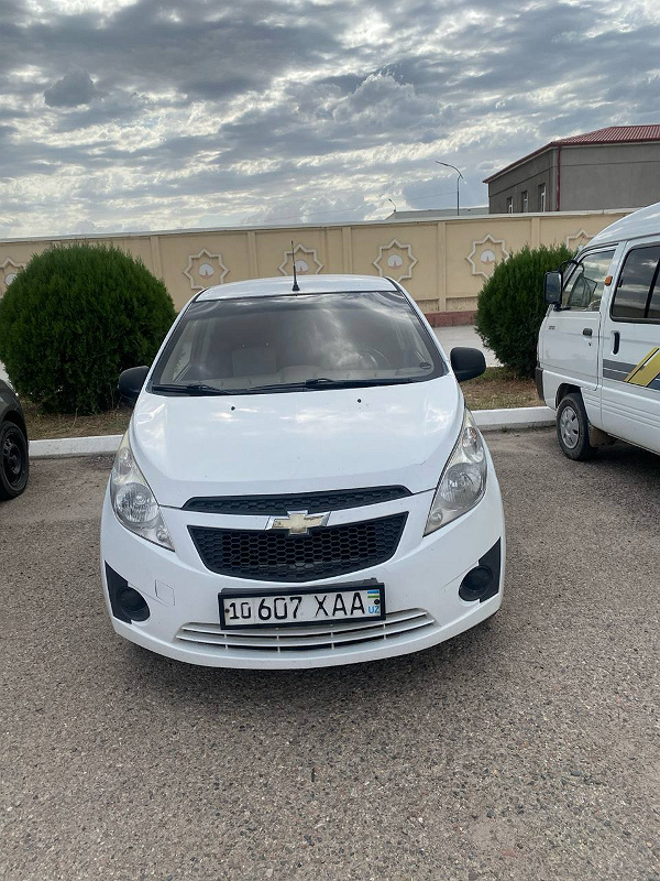 Фото лота: CHEVROLET SPARK, фото 1 из 5