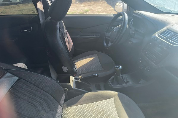 Фото лота: CHEVROLET COBALT, фото 4 из 8