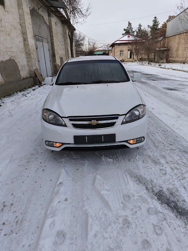 Фото лота: Chevrolet Lacetti, фото 1 из 3