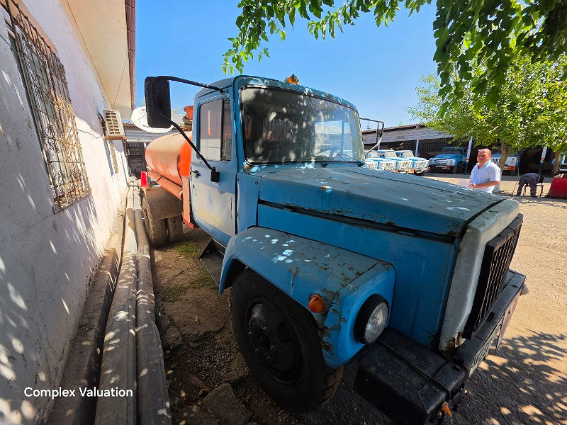 Фото лота: GAZ 3307 20237EAA, фото 5 из 5