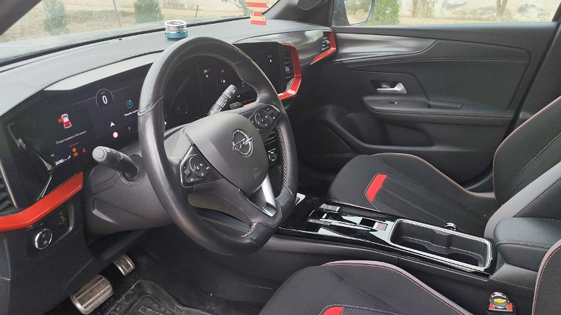 Фото лота: OPEL OPEL MOKKA, фото 6 из 7