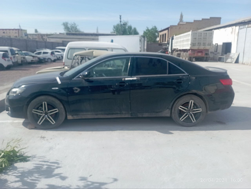 Фото лота: TOYOTA CAMRY, фото 7 из 9