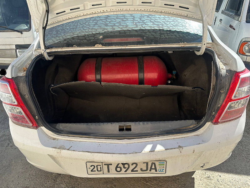 Фото лота: CHEVROLET COBALT, фото 13 из 13