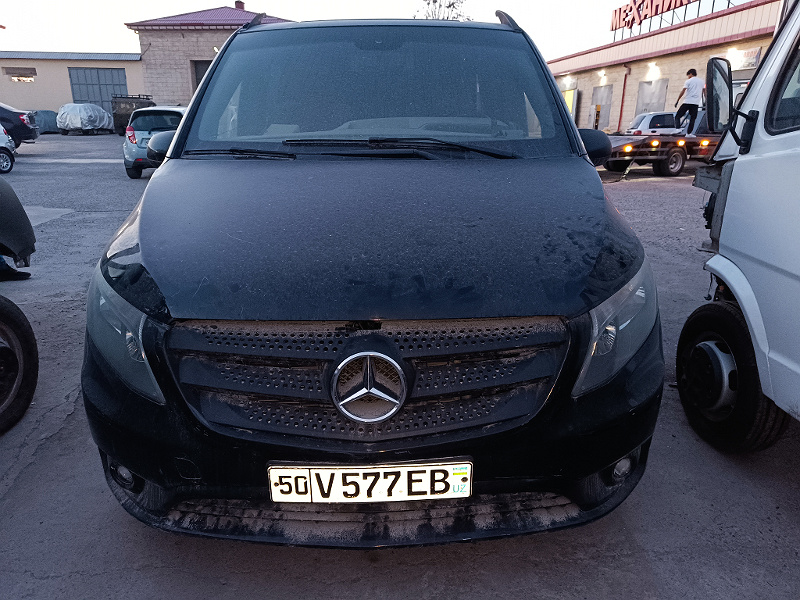 Фото лота: MERCEDES BENZ VITO, фото 1 из 11