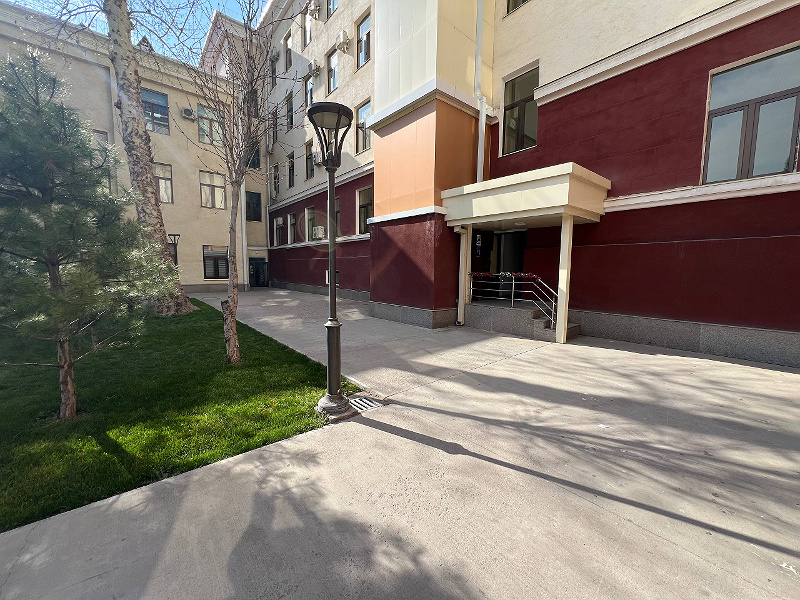 Фото лота: Часть здания в аренду (университет), фото 2 из 4
